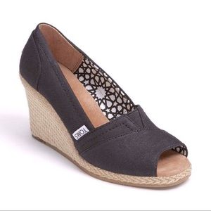 Toms Wedges💝